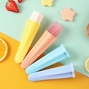 Silicone Star Shaped Popsicle Frozen Treats Mold NEW Pack of 4 BPA Free